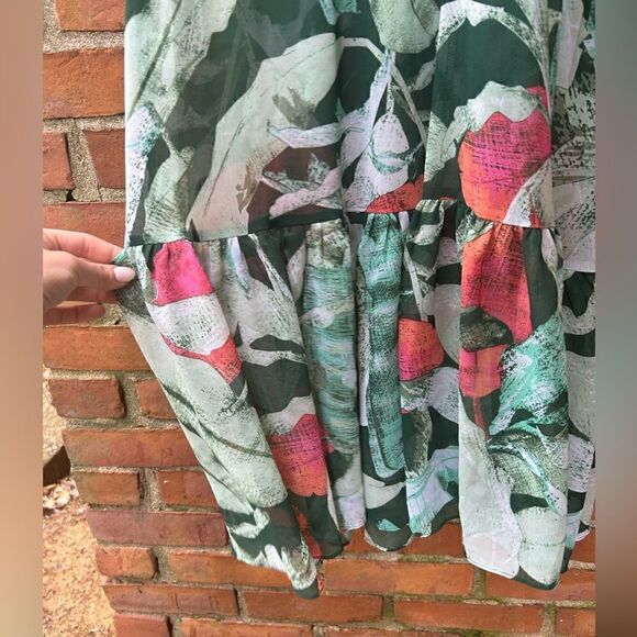 LC Lauren Conrad Green Leaf Print Sheer Maxi Dress Cover Up - Picture 6 of 8